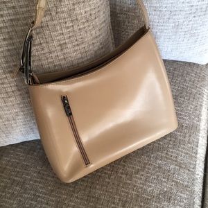 Daniela Moda satchel